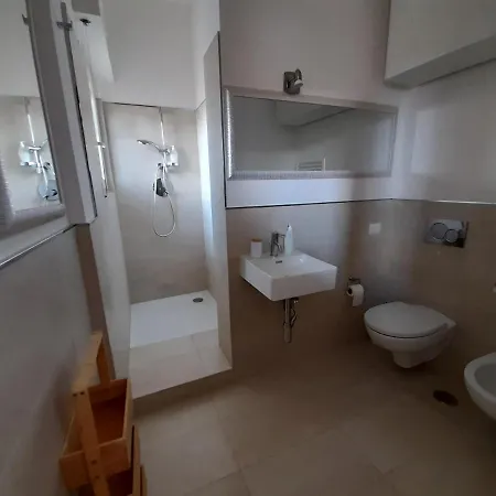 Sea View Penthouse With Beautiful Terrace - Casa Verdi Jayanti *